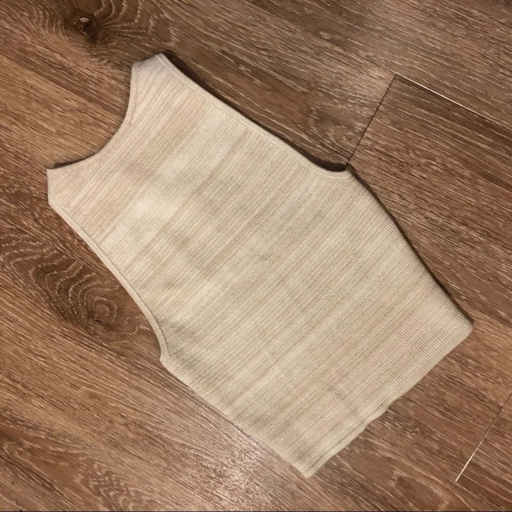 Hollister Crop Top